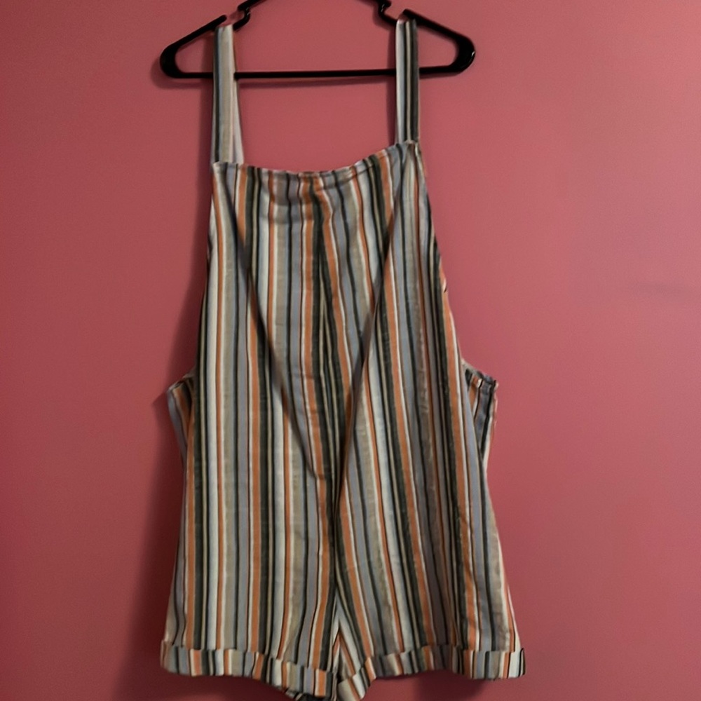 SHEIN Overall Romper